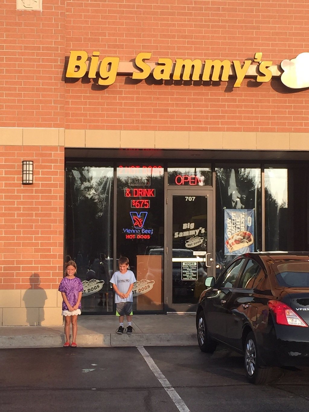 Big Sammy`s Hot Dogs